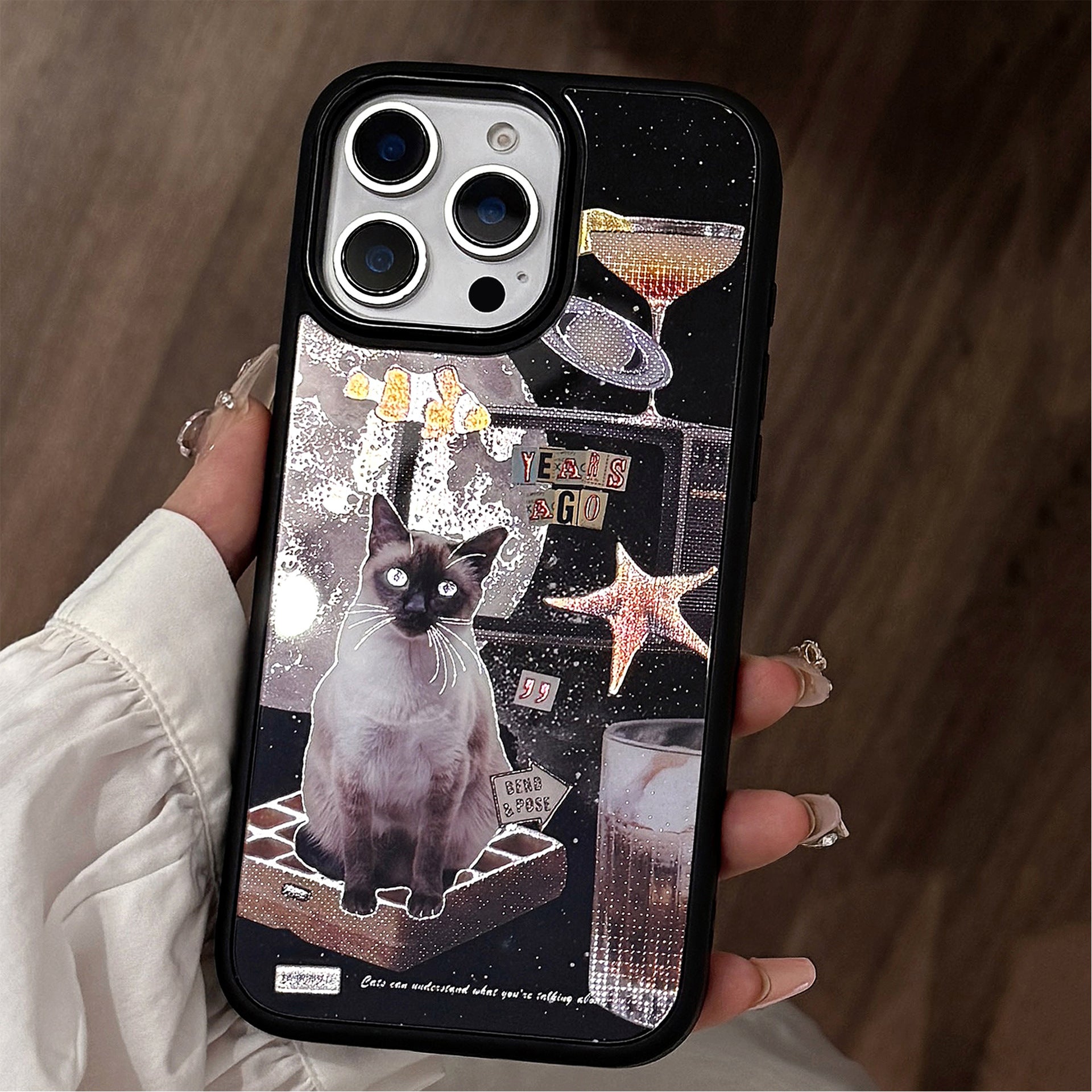 Black Cat & Gold Leaf Luxury iPhone 16 Pro Max Case – Ultra Slim Shockproof Cover
