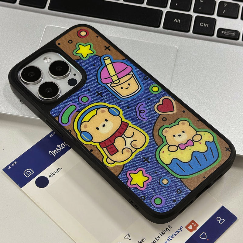Cartoon Bear Magnetic Matte iPhone 16 Pro Case – Carbon Fiber Armor