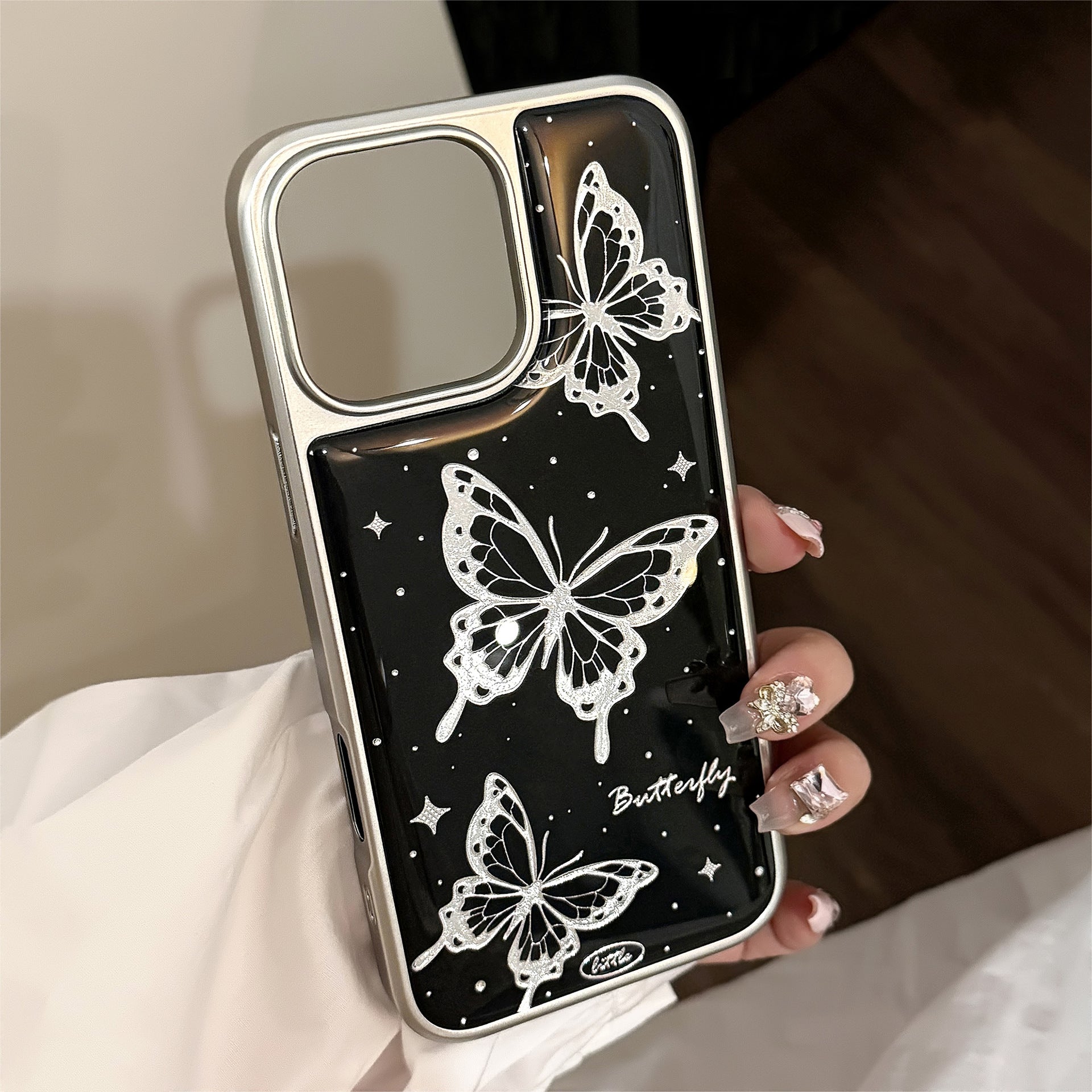 Luxury Gold Butterfly iPhone 16 Pro Max Case – Elegant Electroplated Cover