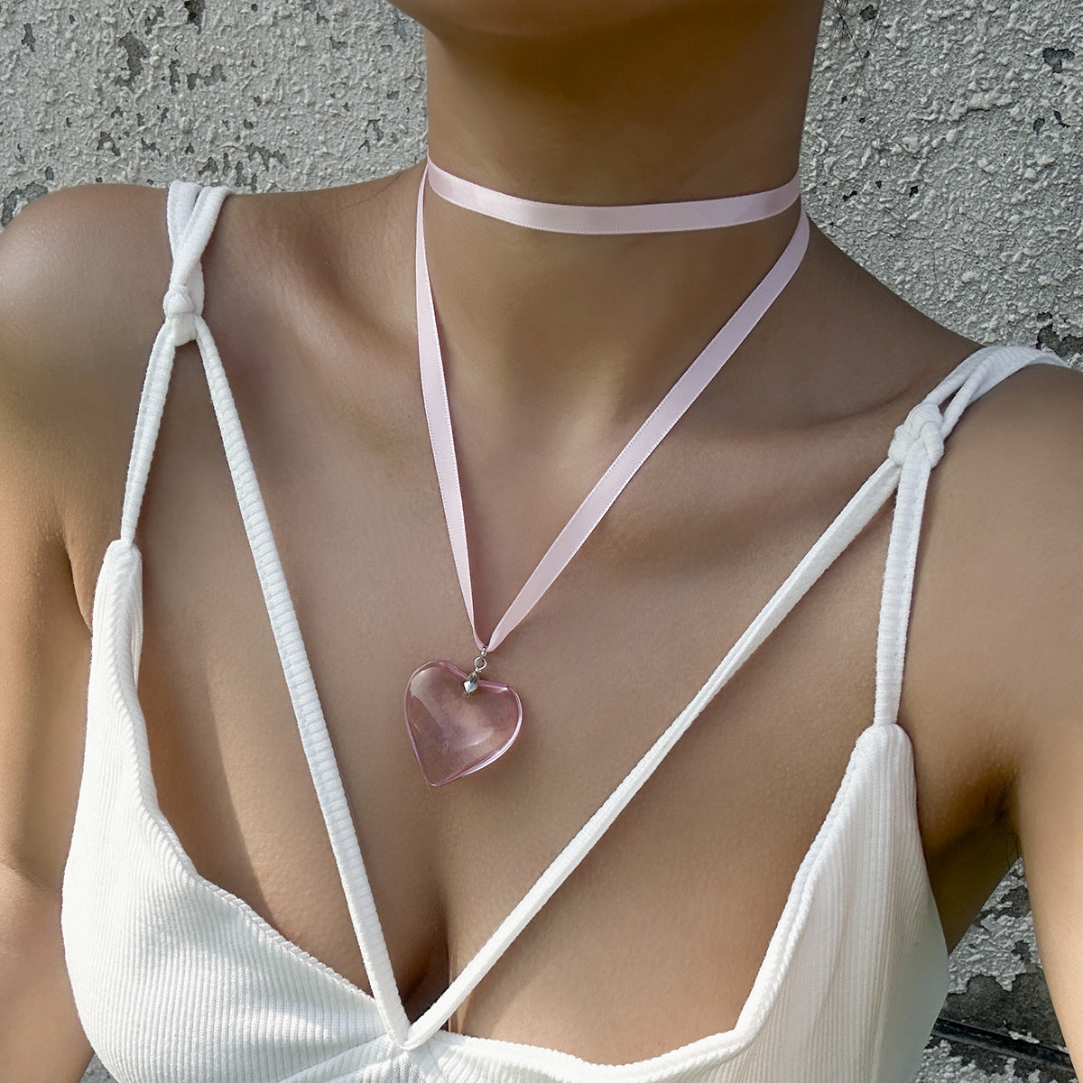 Simple and Personalized Big Love Pendant Necklace