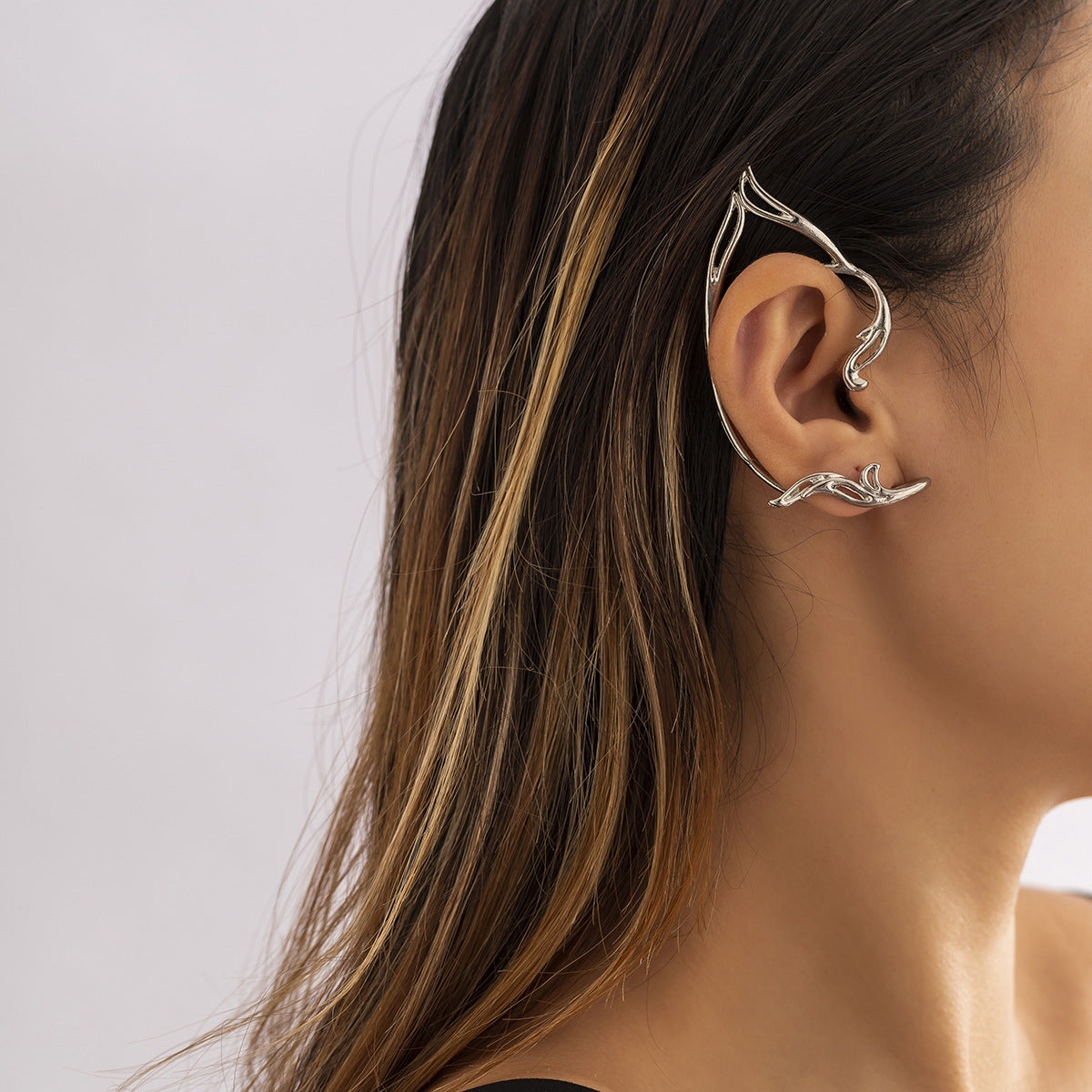 Sentido del diseño, espíritu personalizado, sin agujeros para las orejas, pendientes colgantes