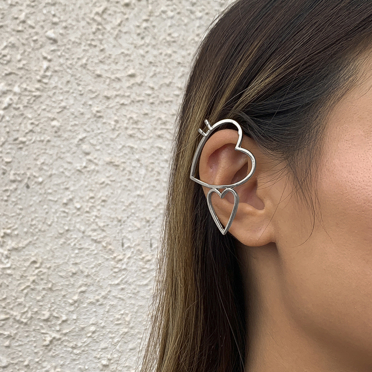 Sentido del diseño, espíritu personalizado, sin agujeros para las orejas, pendientes colgantes