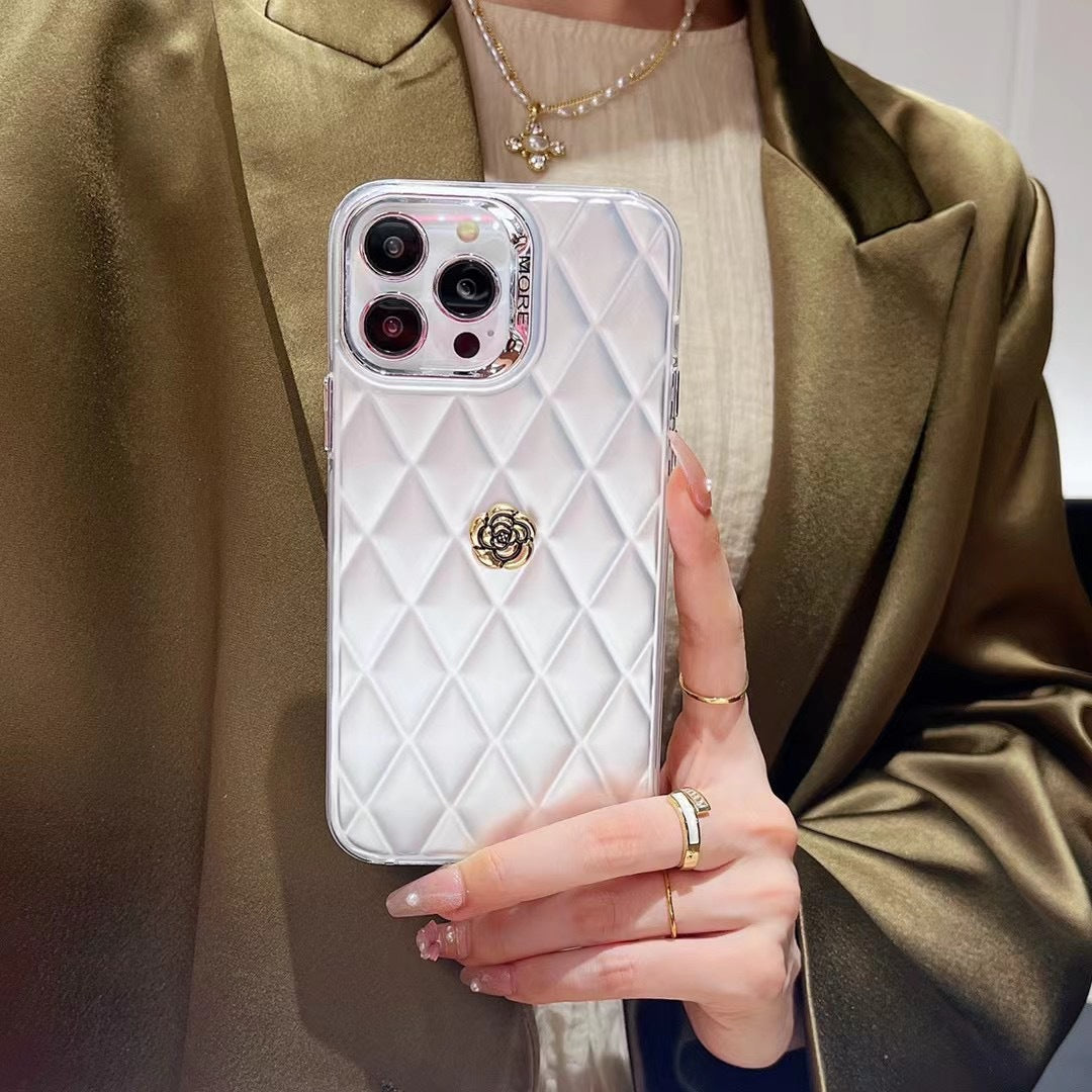 Capa de telefone de camélia prateada galvanizada para iPhone 16 Pro Max – capa rígida com padrão de diamante para mulheres
